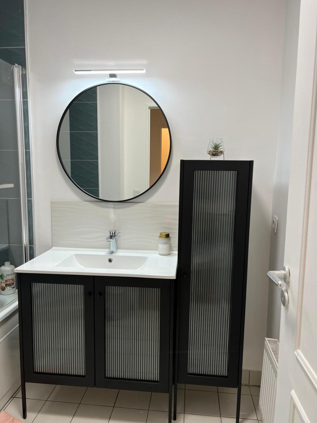 Excellent Apartment For Familly Кліші Екстер'єр фото